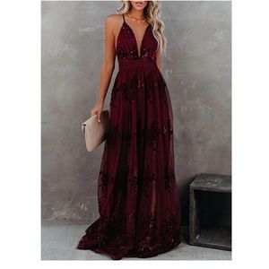 🌟 Formal Dresses Plunging V-Neck Embroidered Floral Lace Mesh Velvet Maxi Dress